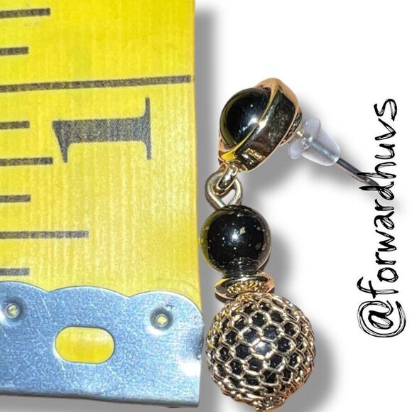 Bundle Sale 3 for $15 | Liz Claiborne Gold Tone Bead & Mesh Drop Earrings - Picture 7 of 9